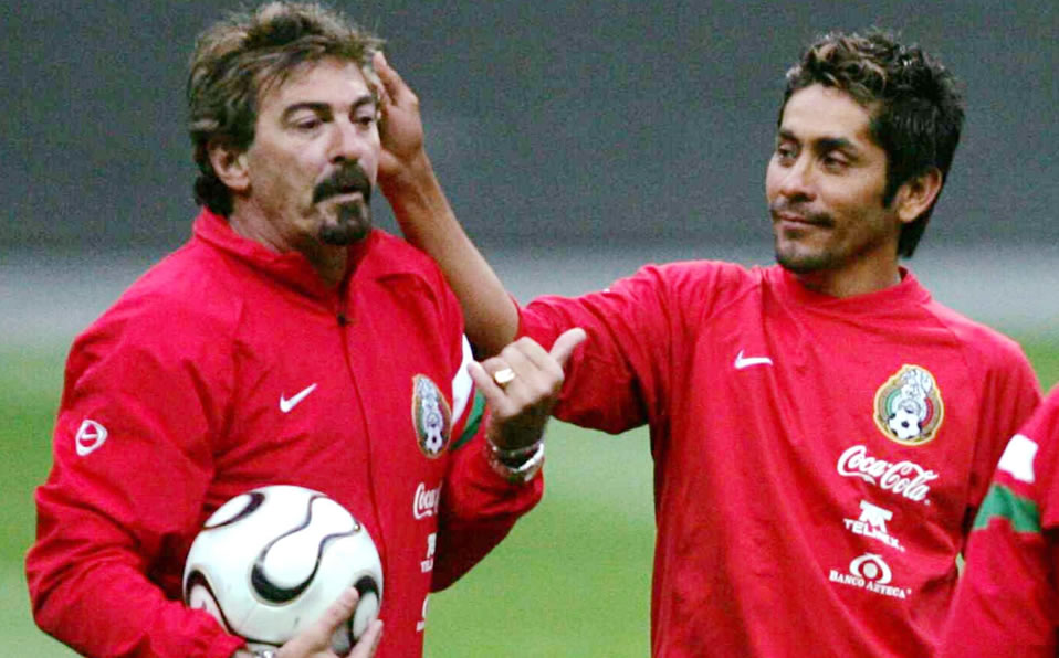 Jorge Campos fue asistente de La Volpe en el Tricolor durante el Mundial 2006. (Mexsport)