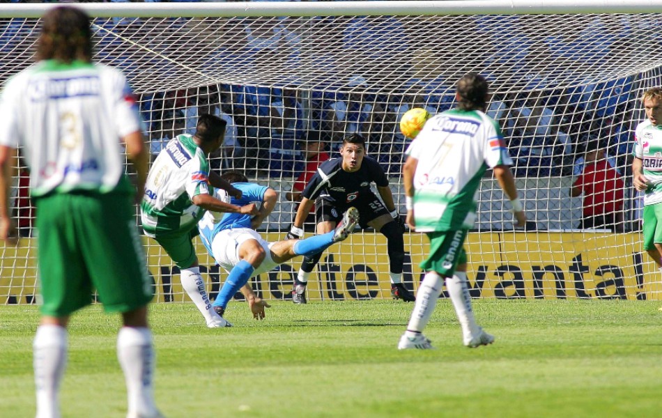 La postal del gol de Ludueña. (Mexsport)