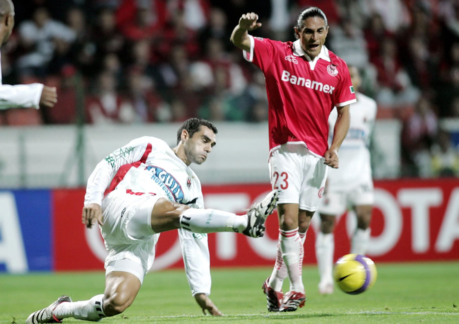 Francisco Palencia llevó toda su experiencia con los Diablos Rojos de Toluca en el certamen de 2007. (Foto: Mexsport)