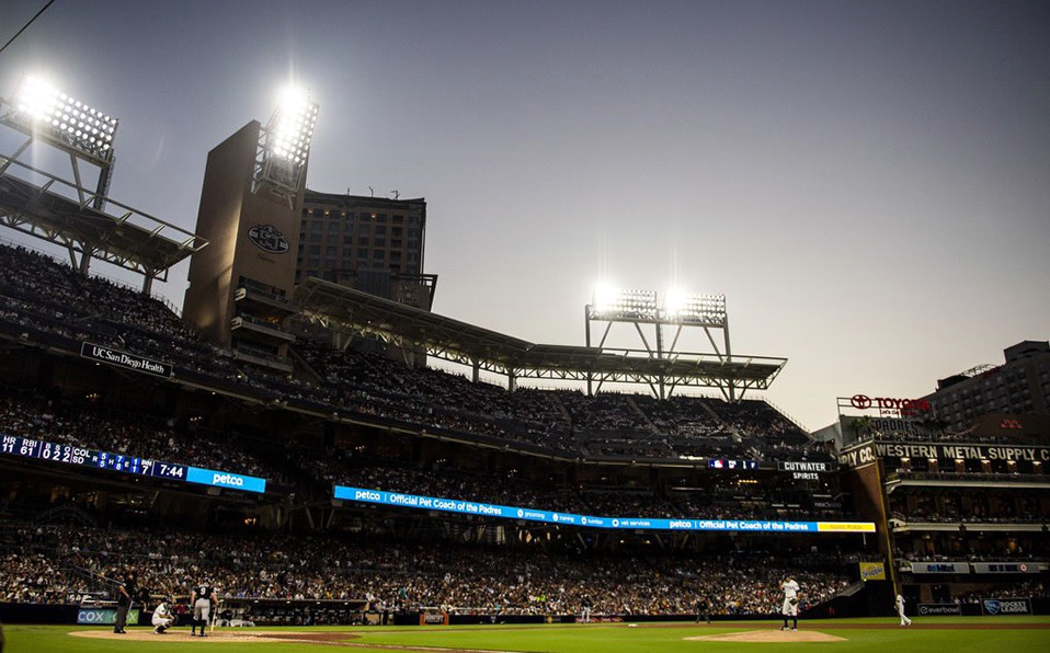 En total, MLB perdió más de mil juegos de temporada regular en esos años. (Foto: @PetcoPark)
