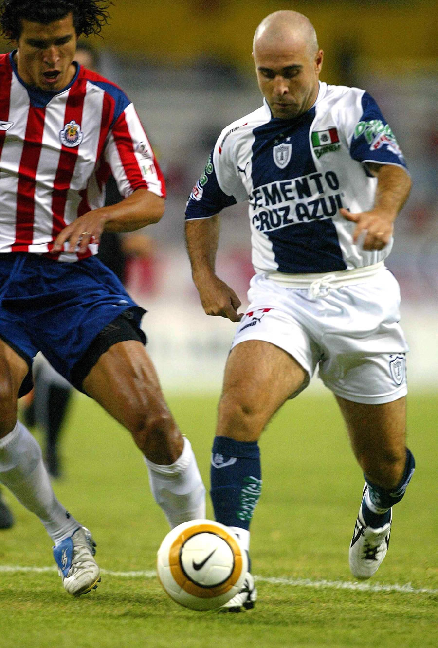 Rodrigo "Pony" Ruiz, identificado con Santos, también vistió las playera de Pachuca en 2005. (Foto: Mexsport)