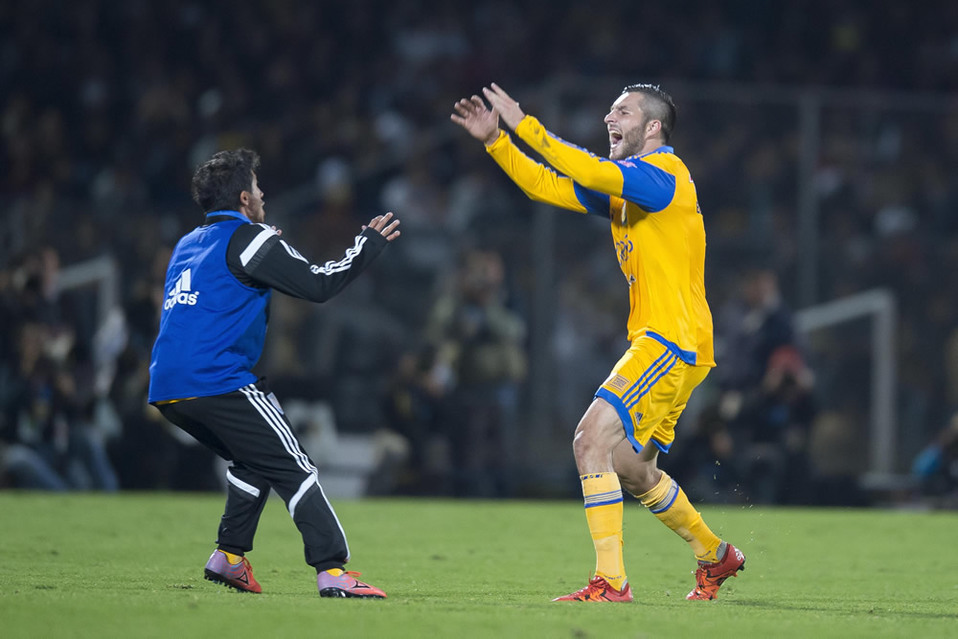 La Final se fue a tiempos extra y André-Pierre Gignac le dio la ventaja a Tigres al 103 (FOTO: Mexsport)