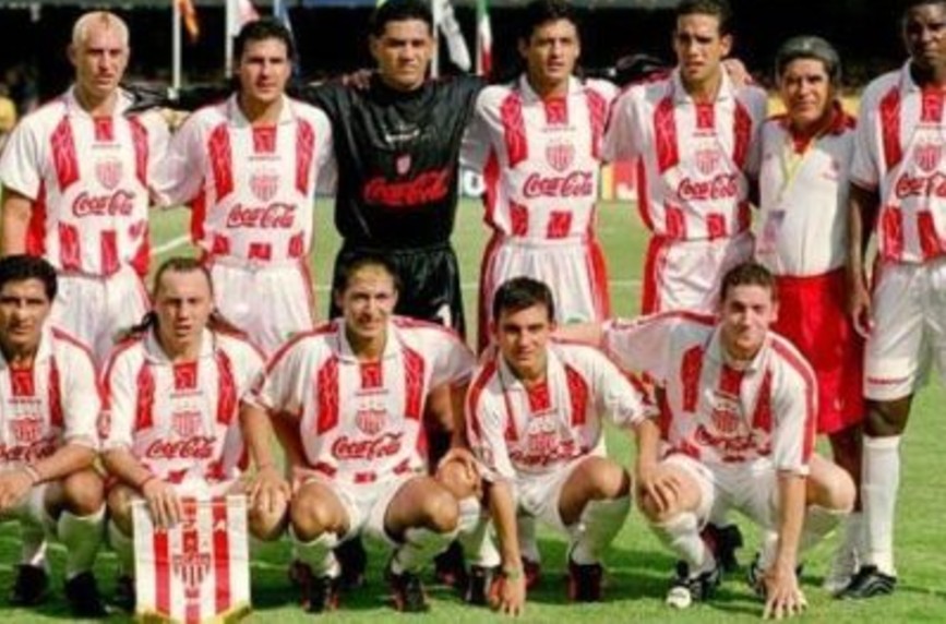 En Las Vegas, los rojiblancos jugaron un playoff ante el Galaxy, del que el Necaxa ganó y accedió a la fase final. (@lucholandia)