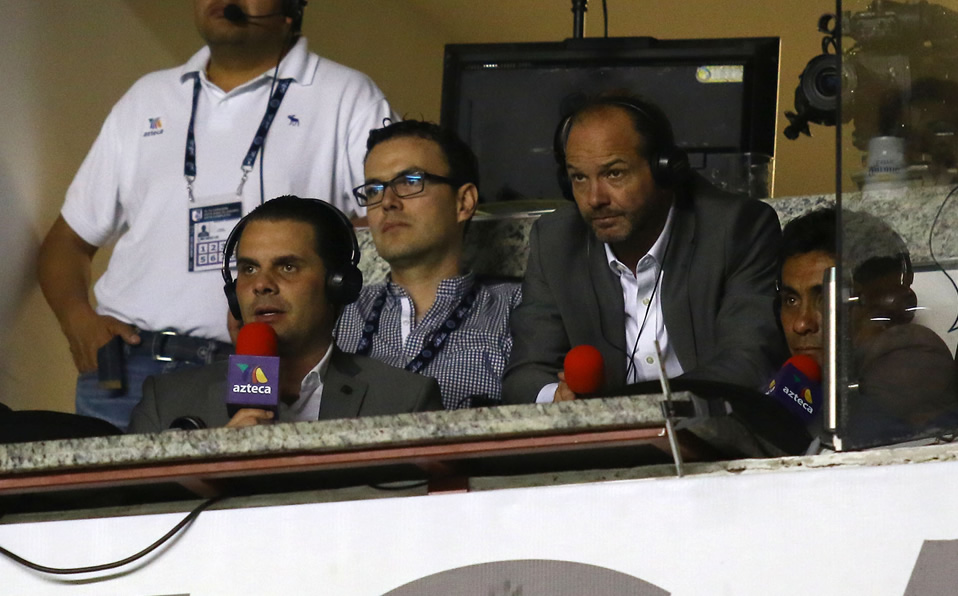 Luis García y Christian Martinoli narrarán torneo de FIFA 20 Liga MX (Imago7)