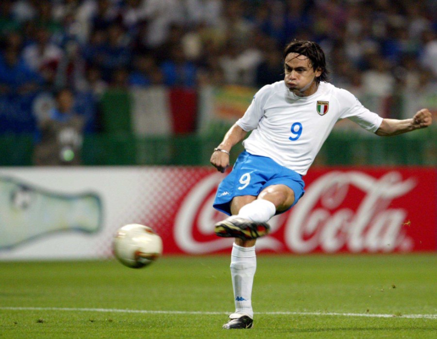 Filippo Inzaghi no estuvo fino de cara al arco aquella noche. (Mexsport)