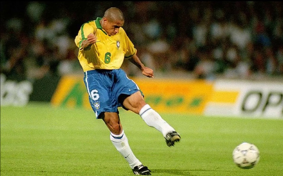 Roberto Carlos cumple 47 años. (@elchiringuitotv)