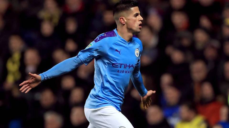 Joao Cancelo podría volver a España ahora para vestir la camiseta del Barcelona.