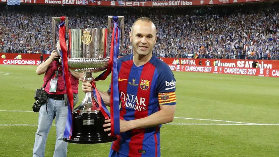 Andrés Iniesta, el Fantasmita que puso magia al futbol total del Barcelona y dio a España el Mundial 2010.