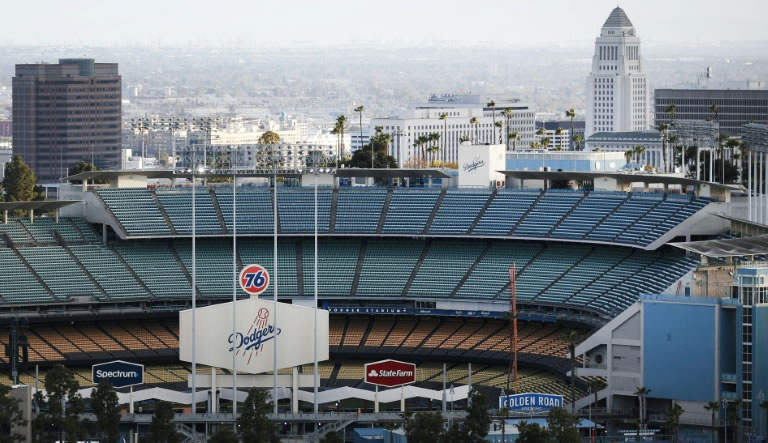 Deportes y concierto no son prioridad en Los Ángeles. (AFP)