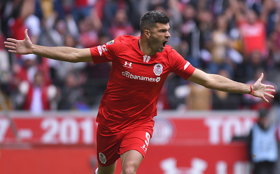 Emmanuel Gigliotti habló de las diferencias entre Liga MX y la Superliga Argentina (Imago7)