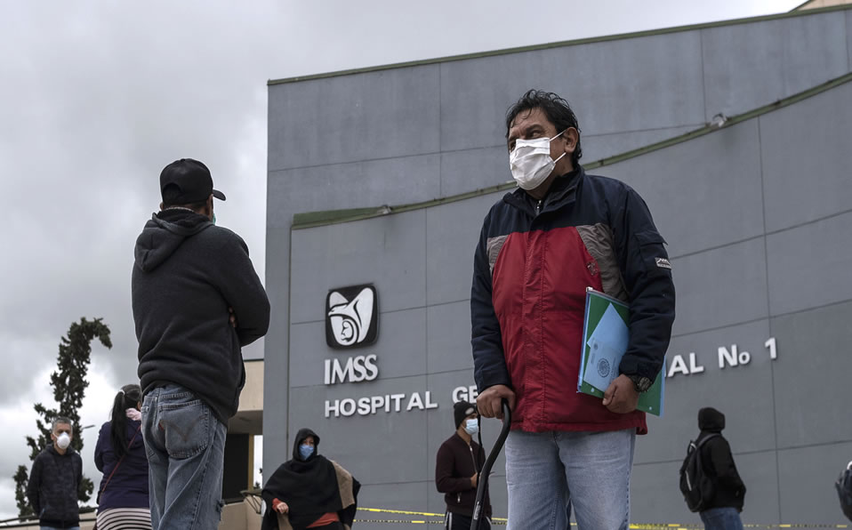 La emergencia seguirá por un mes más en todo el territorio nacional. (AFP)