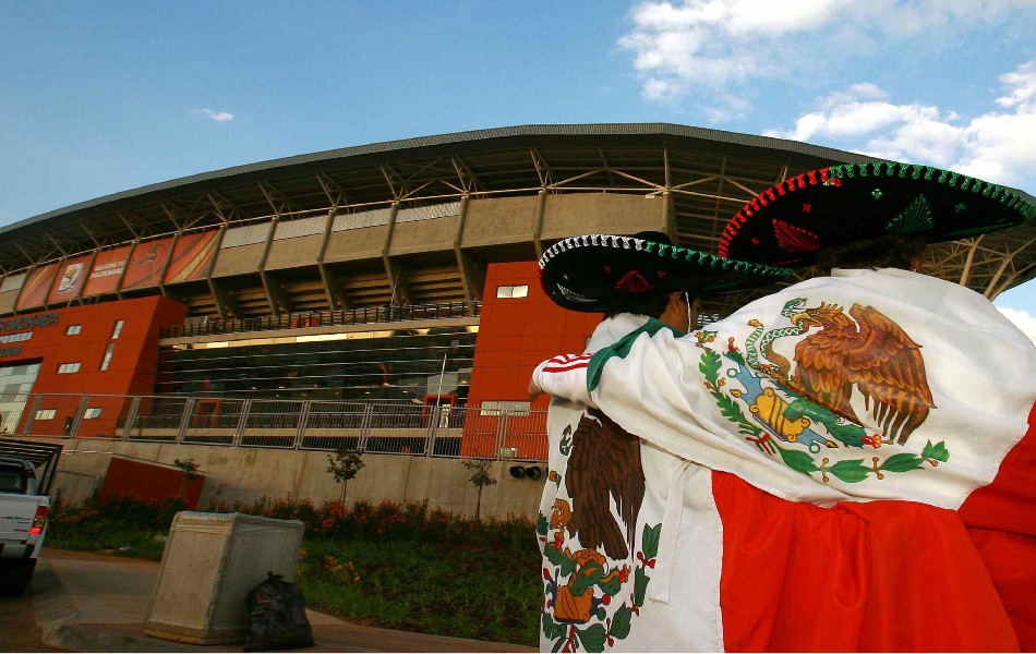 El estadio Peter Mokaba fue el escenario. (Mexsport)