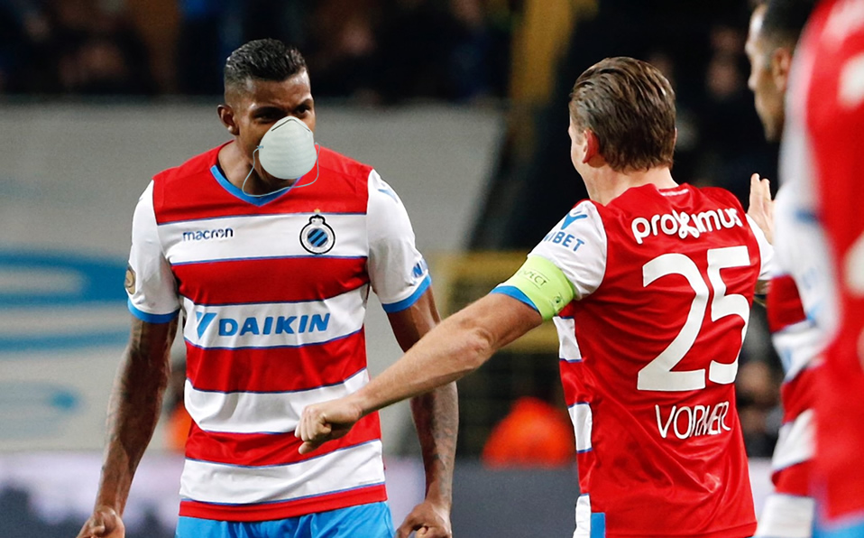 Un virólogo en Bélgica no descarta ninguna posibilidad (Twitter @ClubBrugge)