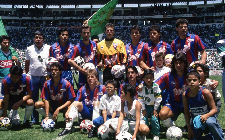Atlante consiguió su segundo título de liga en la Temporada 1992-93 con La Volpe al mando.(Fototeca Milenio)