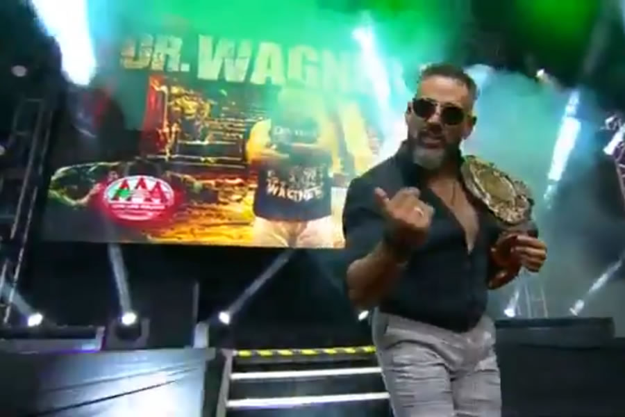 Dr. Wagner reapareció en Lucha Libre AAA. (Foto: AAA)