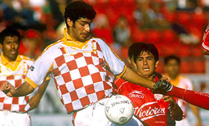 Sebastián Abreu ganó el título de goleo en el Verano 2000 con 14 goles. FOTO: Mexsport