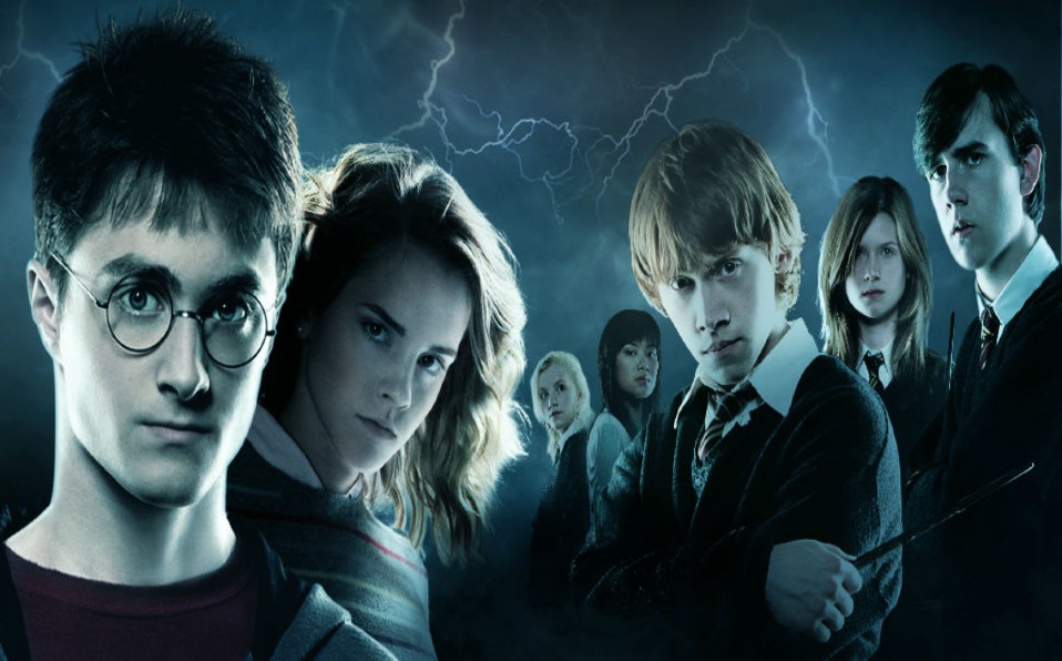 Es una de las sagas más exitosas. (Harry Potter)