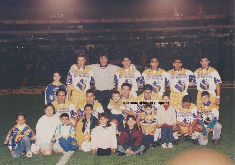 Tigrillos: 1 título (Verano 1998)