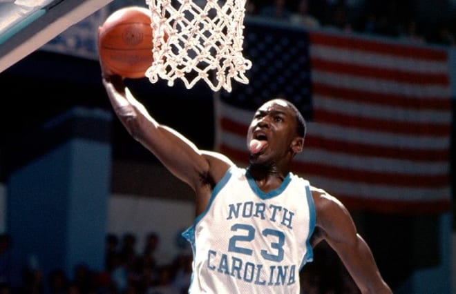 Jordan obtuvo una beca para jugar en la universidad de Carolina del Norte. (AP)