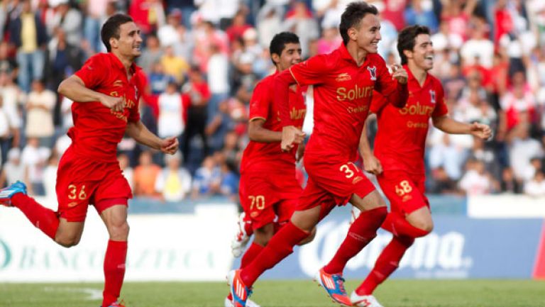 NEZA FC En 2010 nace como filial de Morelia en Nezahualcoyotl y en su primera campaña juega como Neza UTN por cuestiones de reglamento