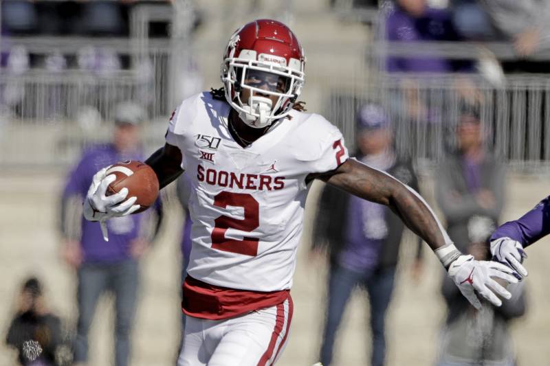 CeeDee Lamb | WR | Oklahoma | En una generación élite de receptores, Lamb es catalogado como el mejor por sus manos y durabilidad.