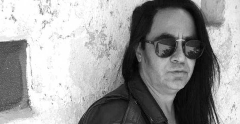 El cantante tenía 63 años y fue una de las grandes figuras del heavy metal nacional.