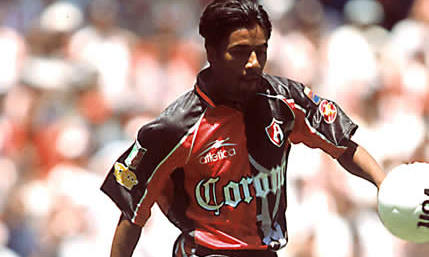 César Andrade. Una de las joyas de la cantera atlista que no pudo despuntar en su carrera por un accidente. FOTO: Mexsport