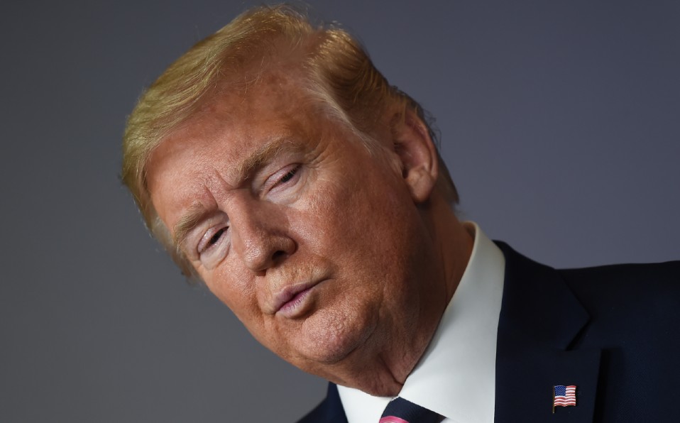 Donald Trump de nuevo entró en la polémica, ahora por sus dichos sobre el desinfectante. Foto: AFP