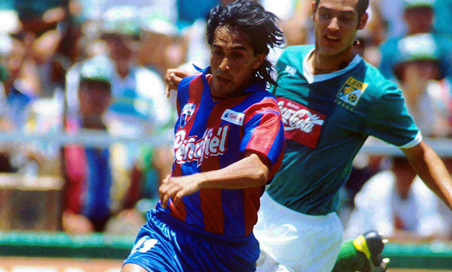 Raúl Gutiérrez. El Potro recibió la oportunidad de jugar en el máximo circuito gracias al Bigotón. FOTO: Mexsport