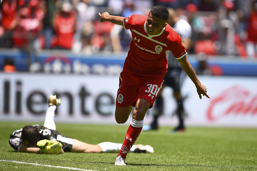 Alan Medina. Con los Diablos debutó a Alan Medina, seleccionado Sub22 que ahora se recupera de una lesión. FOTO: Mexsport