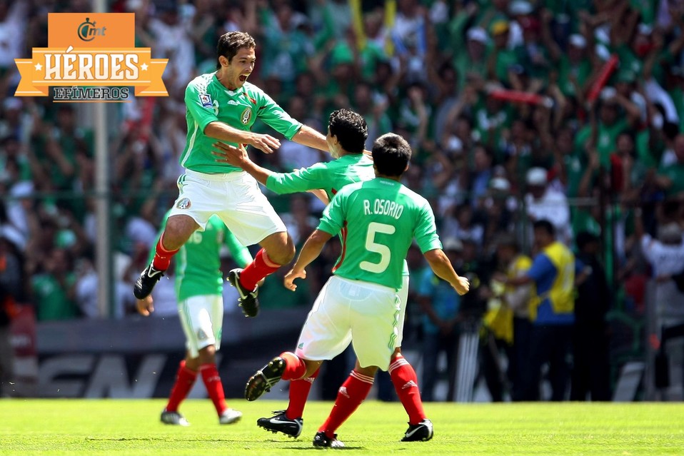 Israel Castro revivió al Tri con un espectacular remate desde fuera del área ante Estados Unidos en 2009. FOTO: Mexsport.