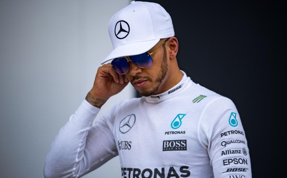 Lewis Hamilton lamenta profundamente que no se corra la F1 por la pandemia de coronavirus. Foto: AFP