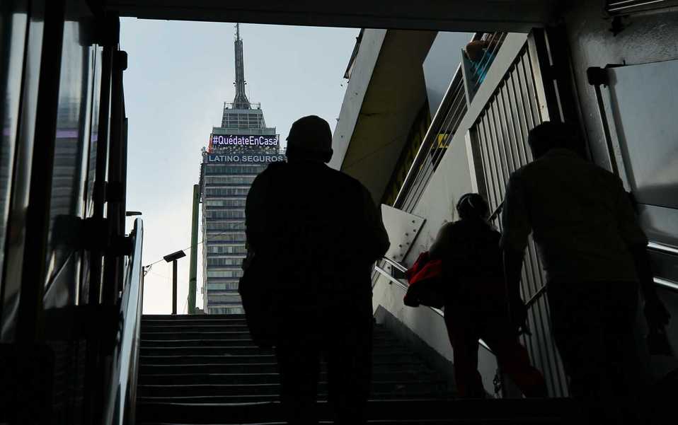 La Torre Latinoamericana cumple 64 años de su inauguración. (Foto: Notimex)