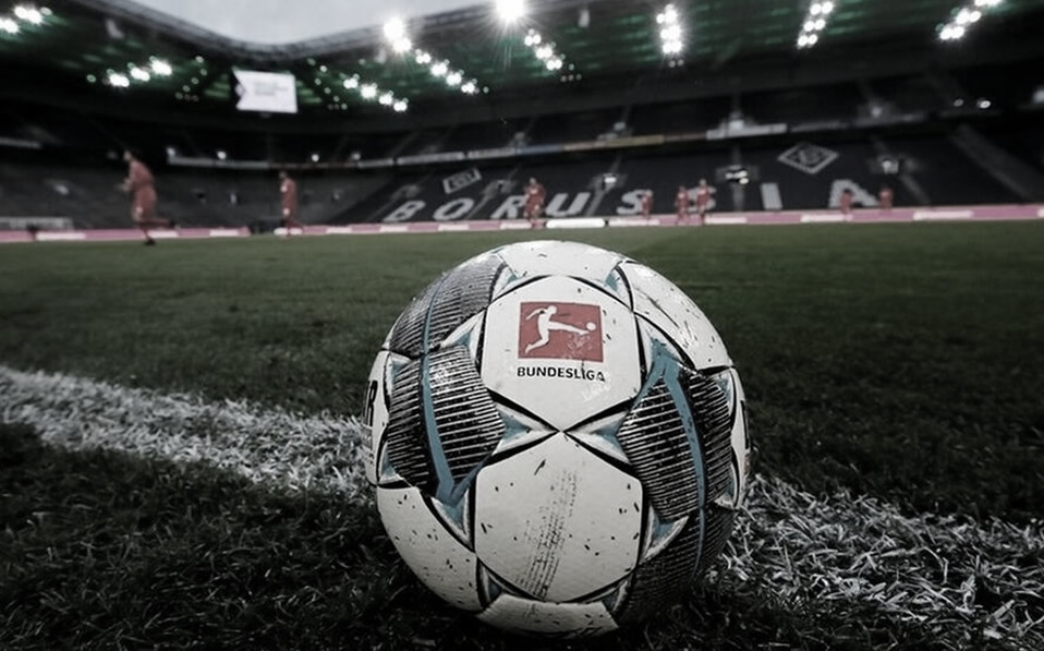 Koln reporte 3 positivos de COVID-19 Bundesliga en riesgo de no volver (FOTO: Twitter)