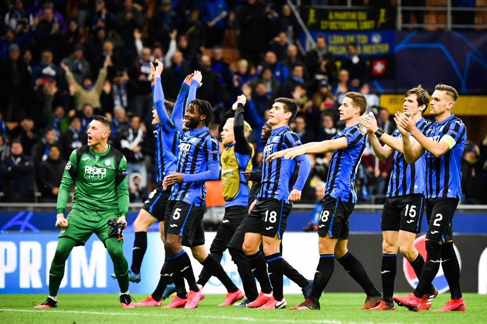 Atalanta debió jugar en San Siro por disposición de la UEFA ante Valencia. (Foto: @AtalantaB.C.)