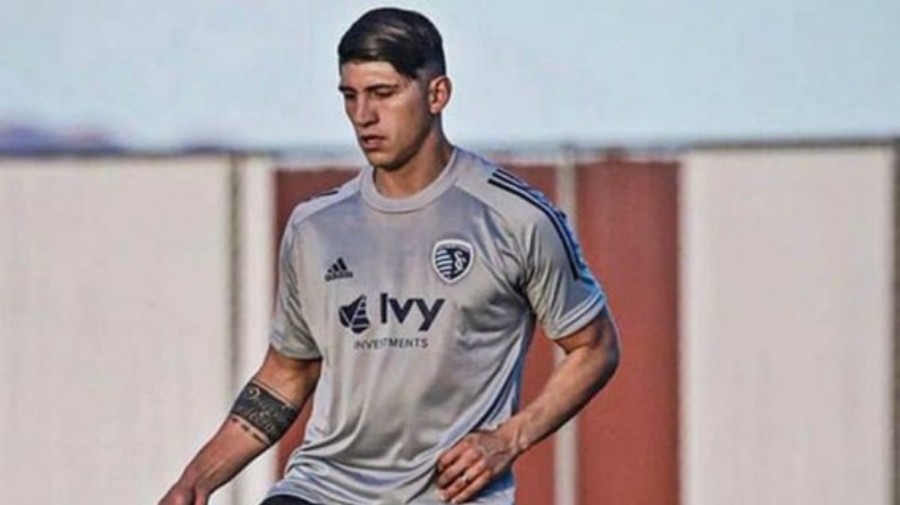 Pulido ya regresó a los entrenamientos con su nuevo club. FOTO: @SportingKC