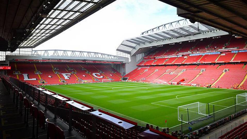 Anfield podría ver a un Liverpool coronarse sin afición.