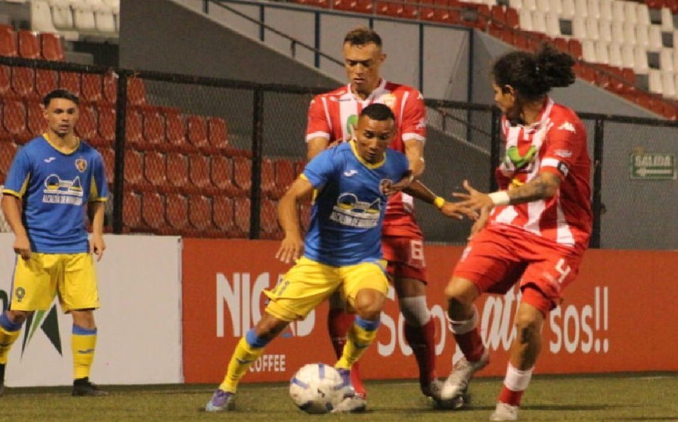 El global va 1-1. (@Managua_FC)