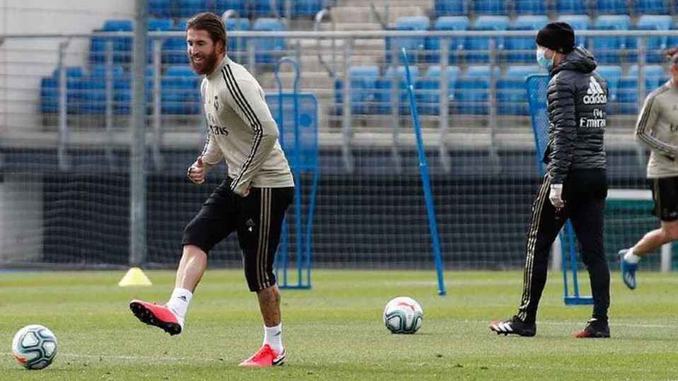 Sergio Ramos fue uno de los que apareció en el primer entrenamiento de vuelta. Foto: Real Madrid