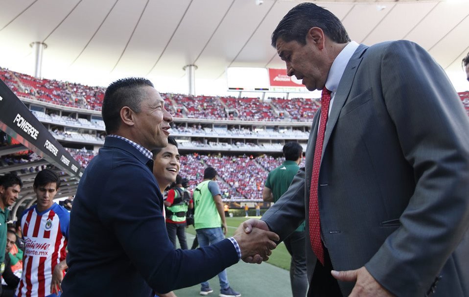 Nota Ambriz 'insulta' a Luis Fernando Tena en programa de TV (FOTO: Mexsport)