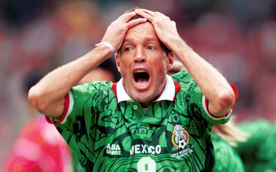 Ricardo Peláez tras anotarle a Corea del Sur en Francia 98. (Foto: Mexsport)