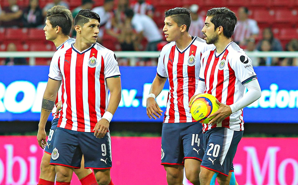 Ángel Zaldívar permanecería en Puebla (Imago7)