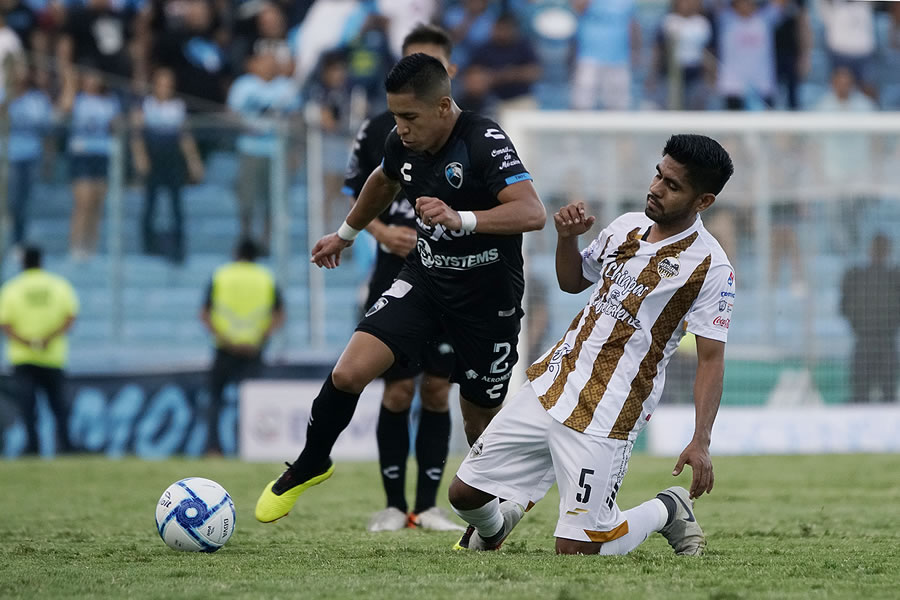 César Bernal juega para TM Futbol y fu familia vive en Coahuila. (Foto: Imago7)