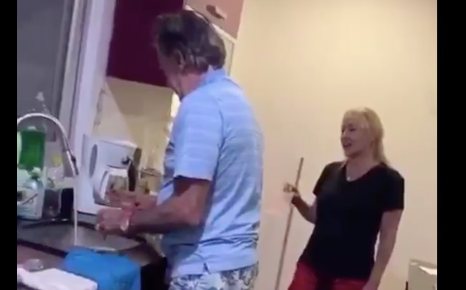 La Volpe pasa la cuarentena divirtiéndose. (Captura de Pantalla)