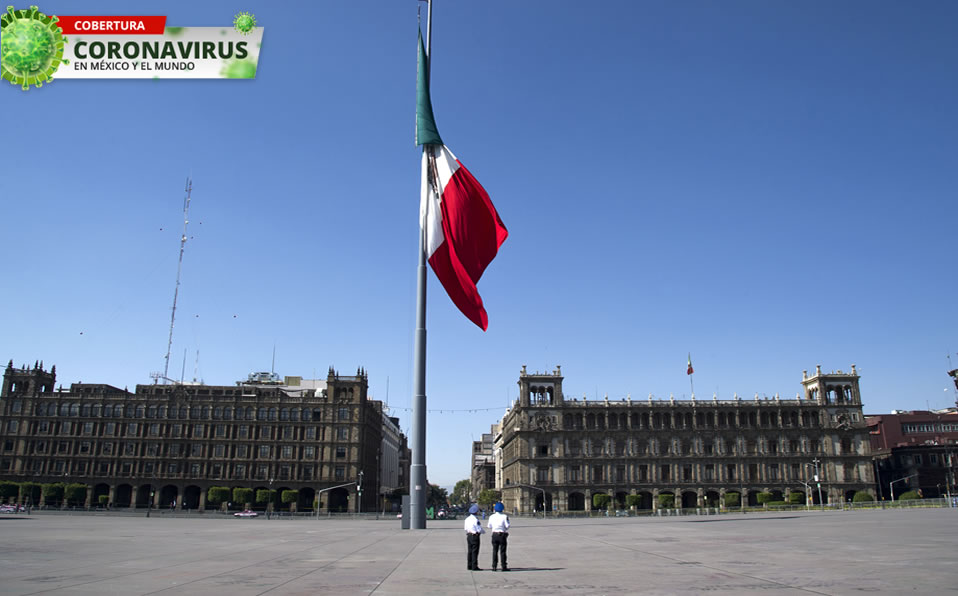 El Zócalo de la CDMX vacio. (AFP)