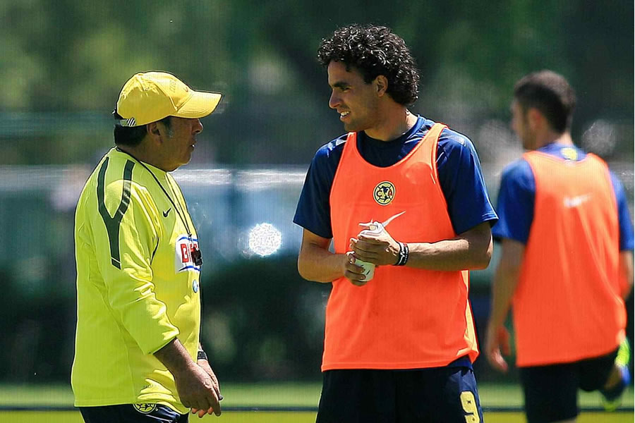 Enrique Esqueda y Carlos Reinoso coincidieron en el América. (Foto: Imago)