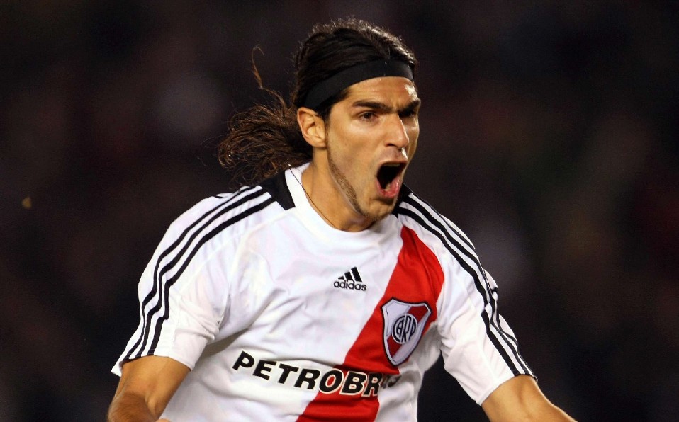 Tras salir en 2003, se coronó con el Nacional en Uruguay en el 2005, además del título con River en 2008 y en 2016 lo hizo en el Salvador. (Mexsport)