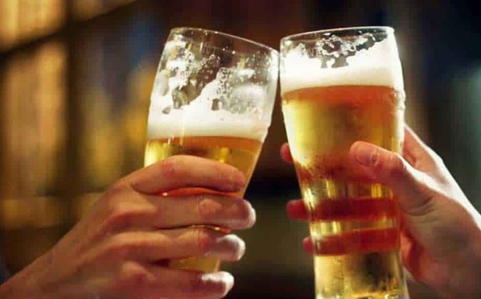 La cerveza regresará a Nuevo León, donde se realizaban largas filas por el producto. (Foto: Especial)