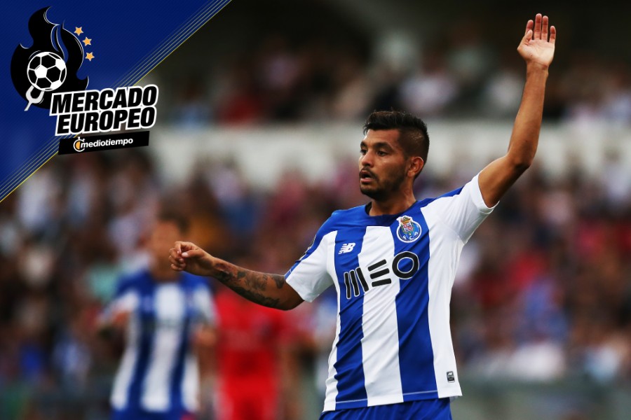 El mexicano ha ganado dos títulos con el Porto desde que llegó al club. FOTO: Mexsport.