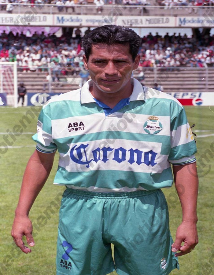 Salió campeón con Santos en el Invierno del 96. Un año después hizo lo propio con Cruz Azul. (Fototeca Milenio)